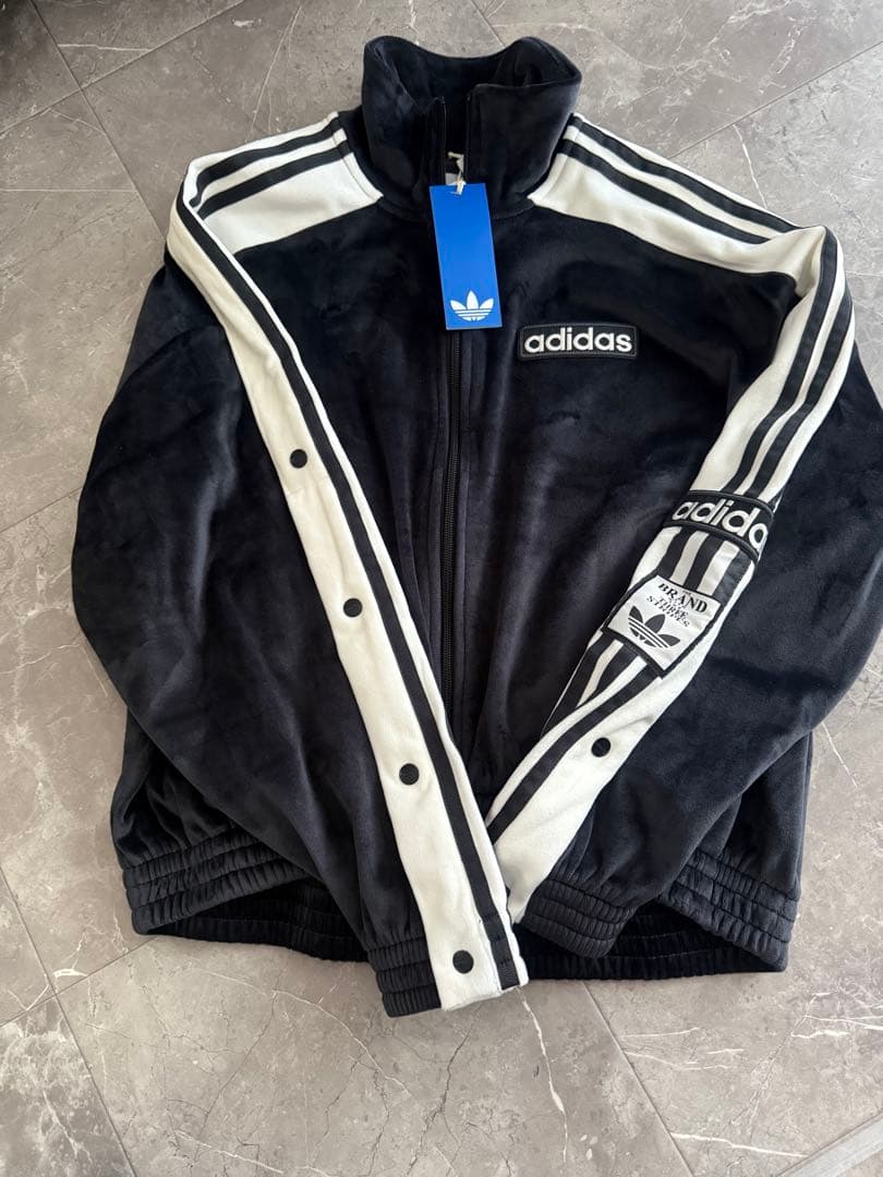 adidas フリースジャージ 黒/白