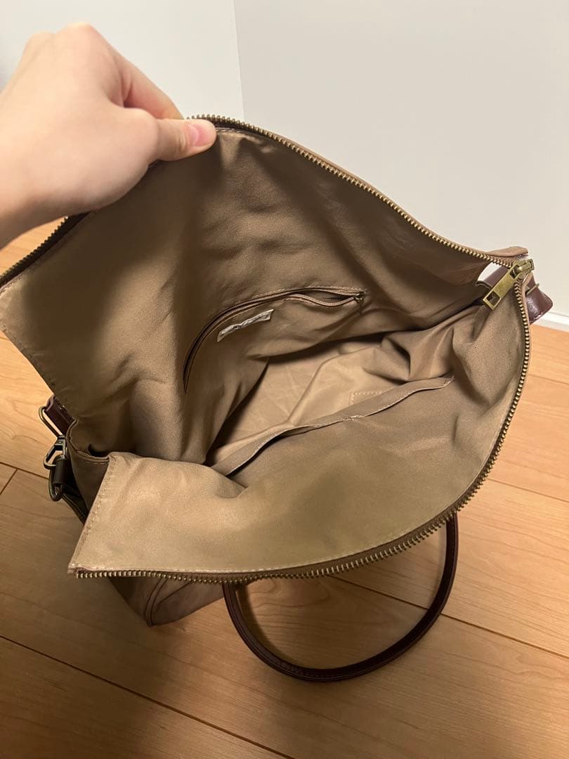 TINA：JOJUN ボストンバッグ