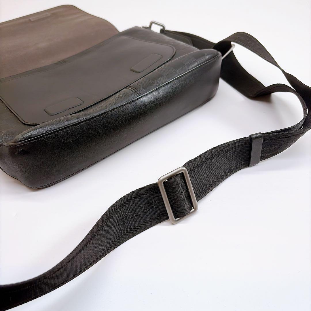 ルイヴィトン ディストリクトPM ダミエ アンフィニ メッセンジャー ブラック