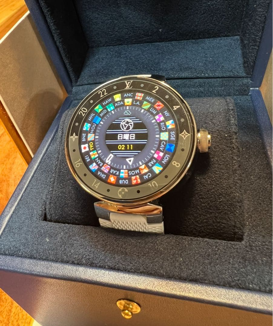 新バッテリー交換・希少美品‼️LOUIS VUITTONタンブールホライゾンV2