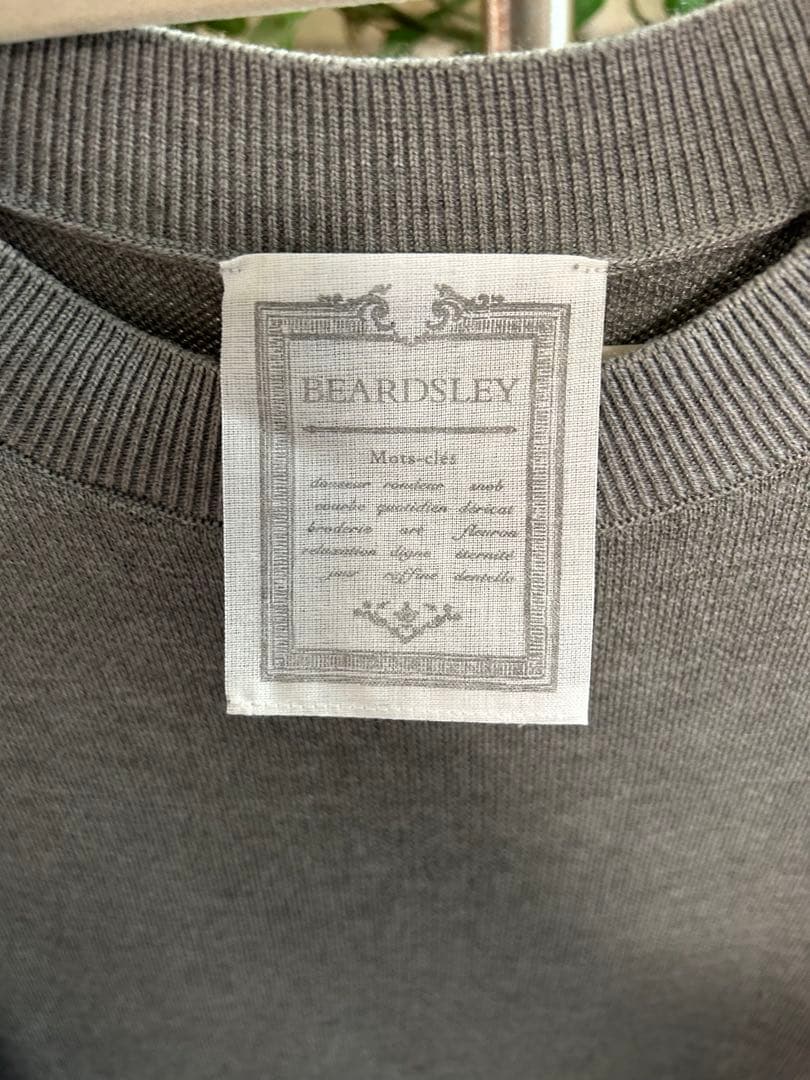 BEADSLEY【チュチュニット】