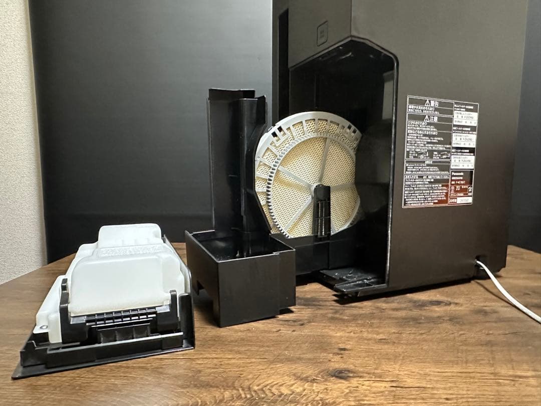 パナソニック 加湿空気清浄機 F-VC70XT 2020年製 ナノイーX