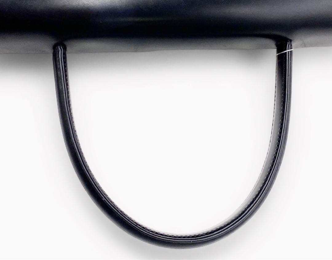 ジバンシー 4G ロゴ 金具 カーフレザーハンドバッグ ブラック