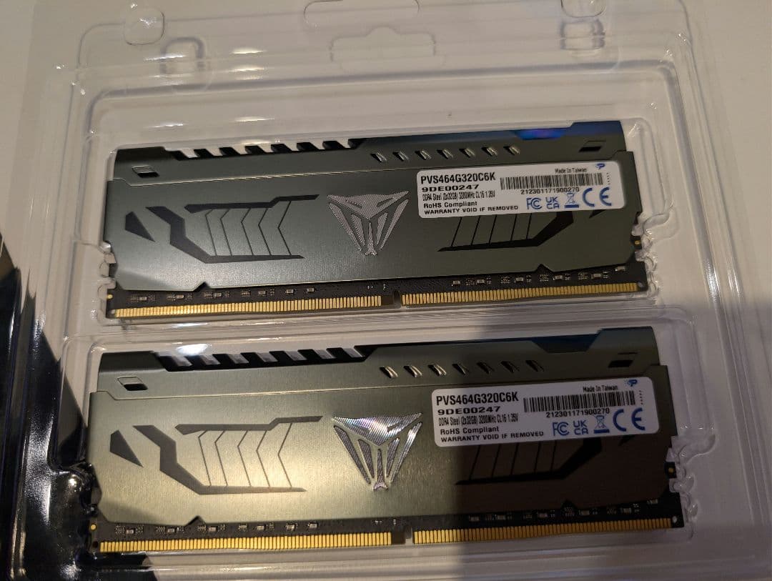 Patriot Viper Steel DDR4 メモリ 64GB 中古