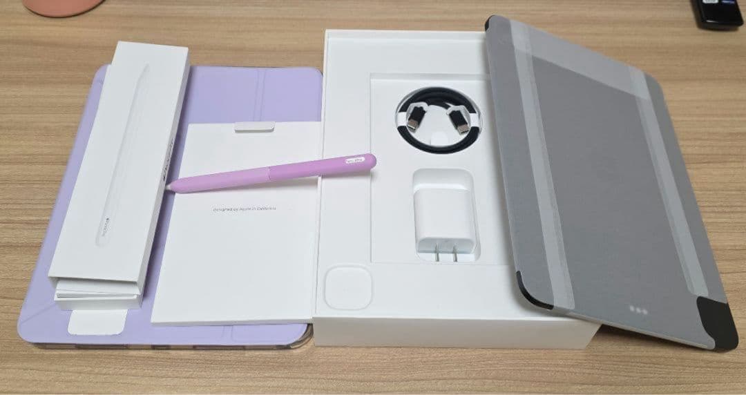 美品 ipad pro 11インチ M4 256 pencil Pro ケース