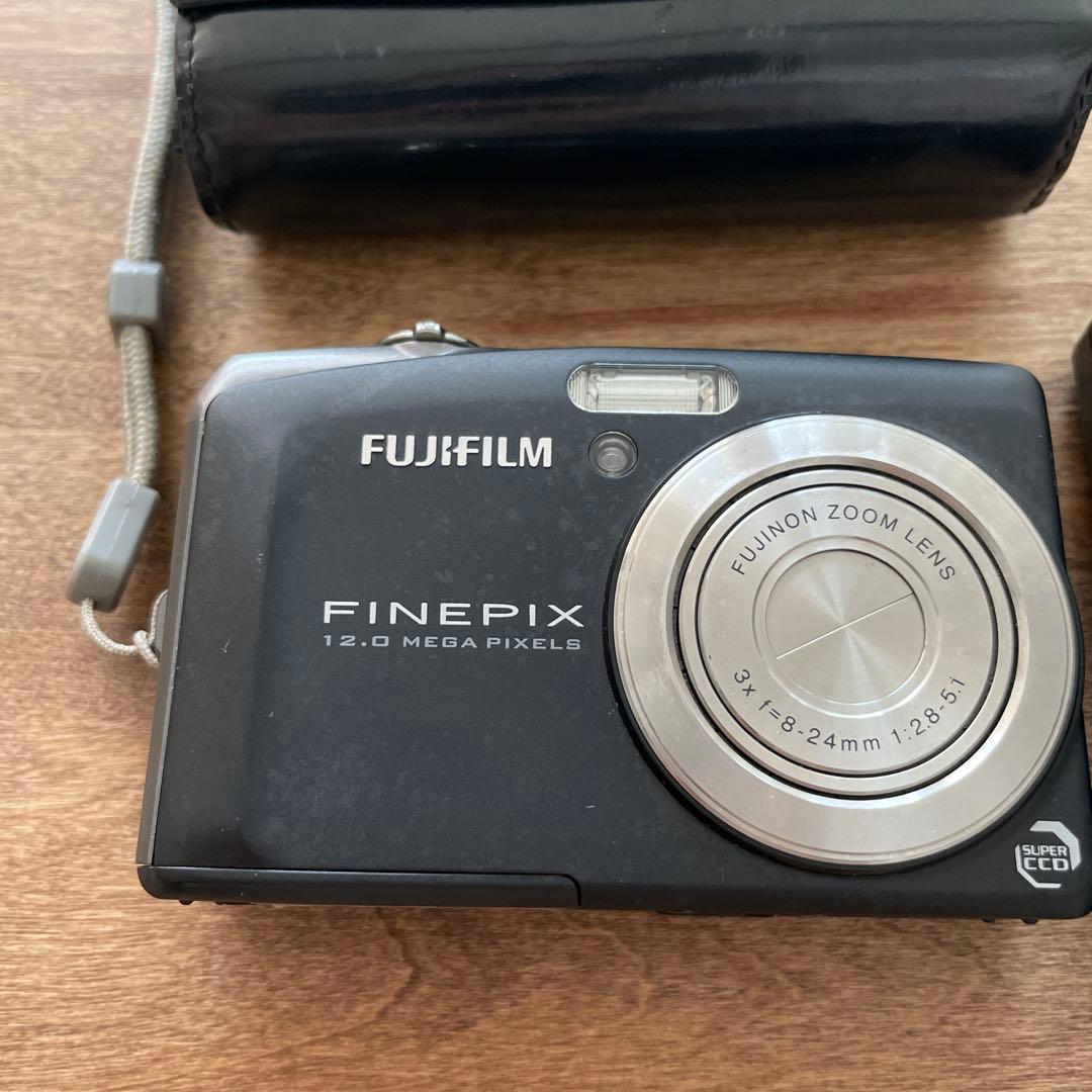 動作品　FUJIFILM FinePix F60fd デジタルカメラ　ブラック