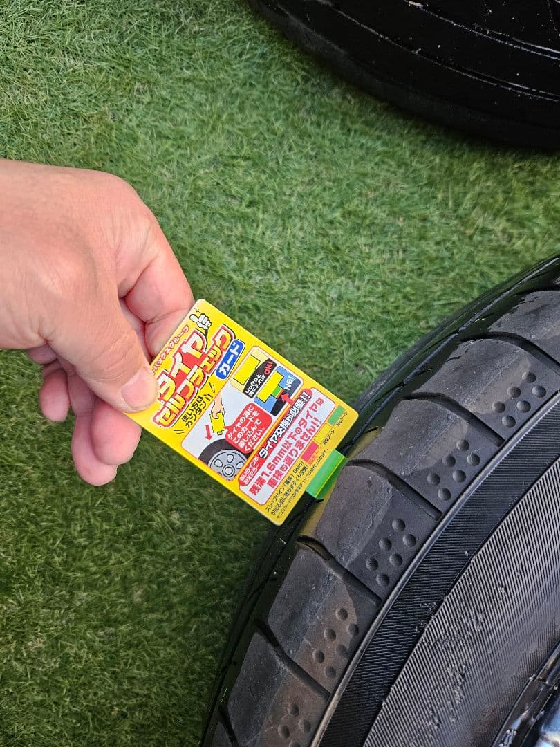 トヨタ　ヴォクシー90　純正Yokohamaタイヤ付きホイールセット 17インチ