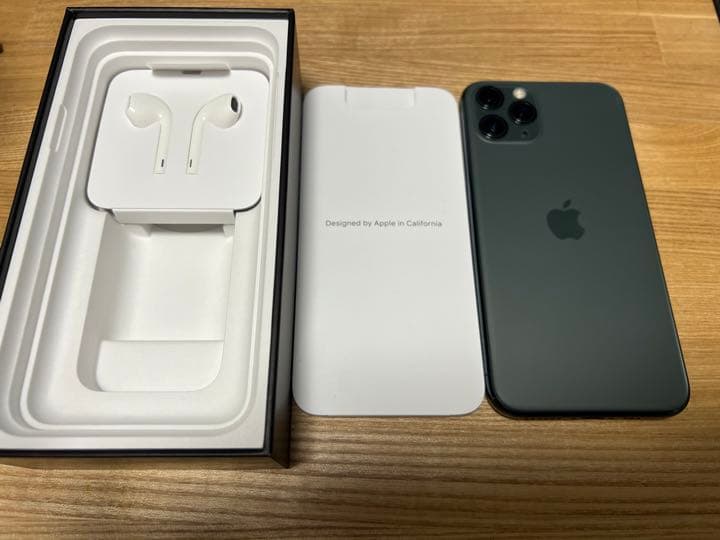 iPhone 11 Pro 本体 ミッドナイトグリーン 512GB au