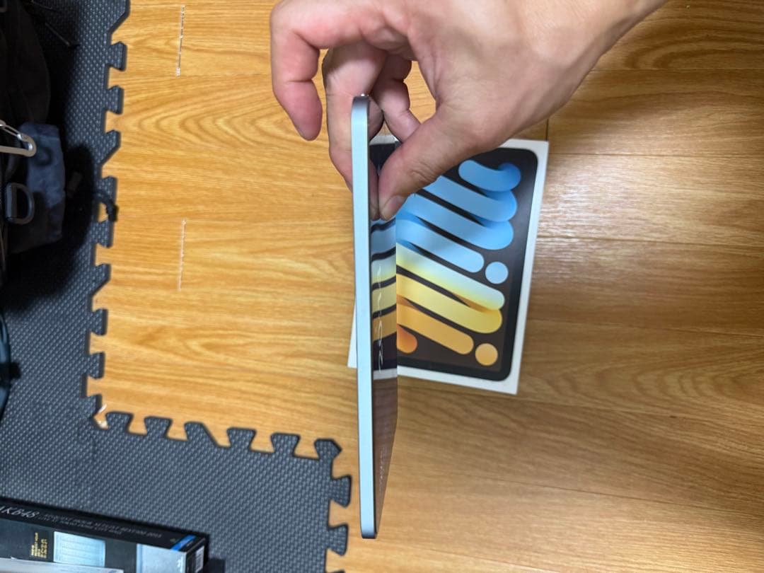 美品Apple iPadmini 第7世代　ブルー　a17pro 128GB