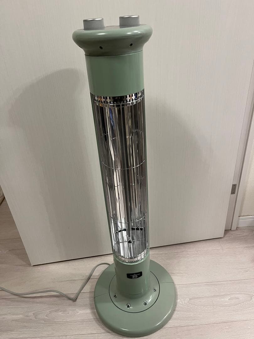 【ノボちゃん】アラジン 遠赤グラファイトヒーター　CAH-1G9D(G)