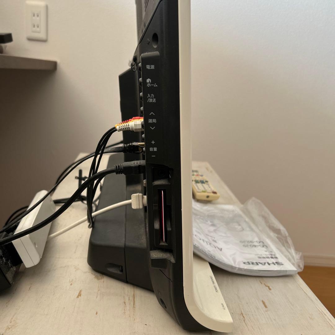 SHARP AQUOS LC-40J9 / LC-32J9 本体