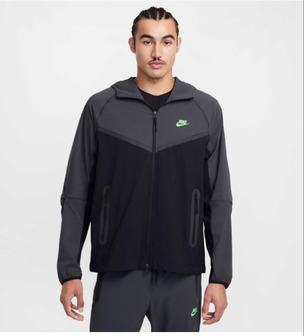 NIKEテックフリースウィンドランナー　グレー/ブラック