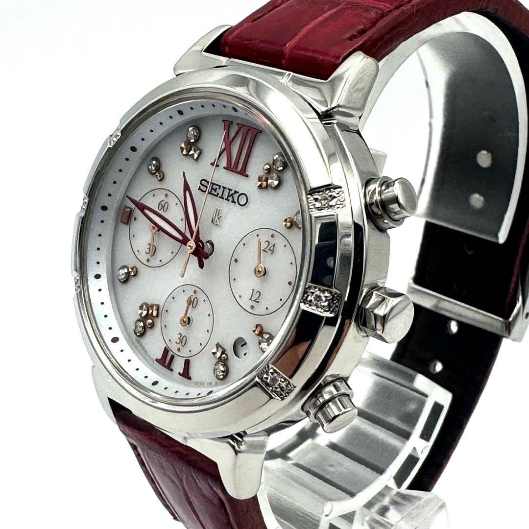 【美品】20周年記念限定モデル ダイアモンド14P SEIKO LUKIA腕時計