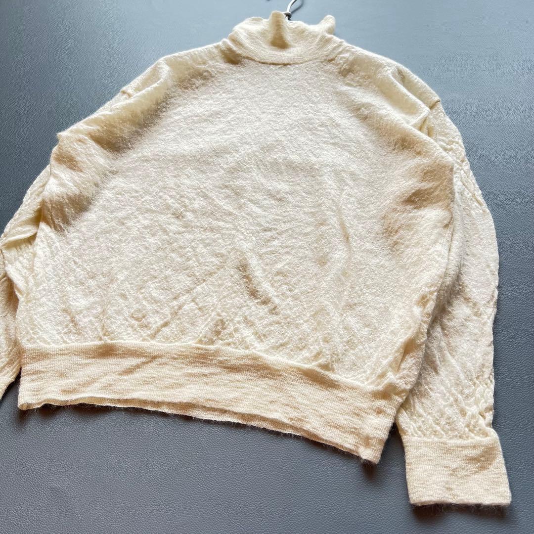 美品✨オーラリー　モヘヤ100 ニット　タートルネック　ハイネック　ベージュ