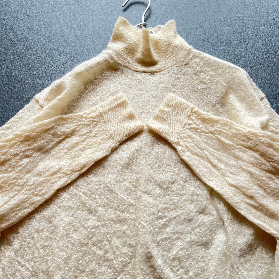 美品✨オーラリー　モヘヤ100 ニット　タートルネック　ハイネック　ベージュ