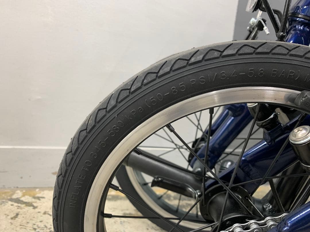 ルノーLight8のOEM車体★8kg★再塗装★オマケ付き★14インチ