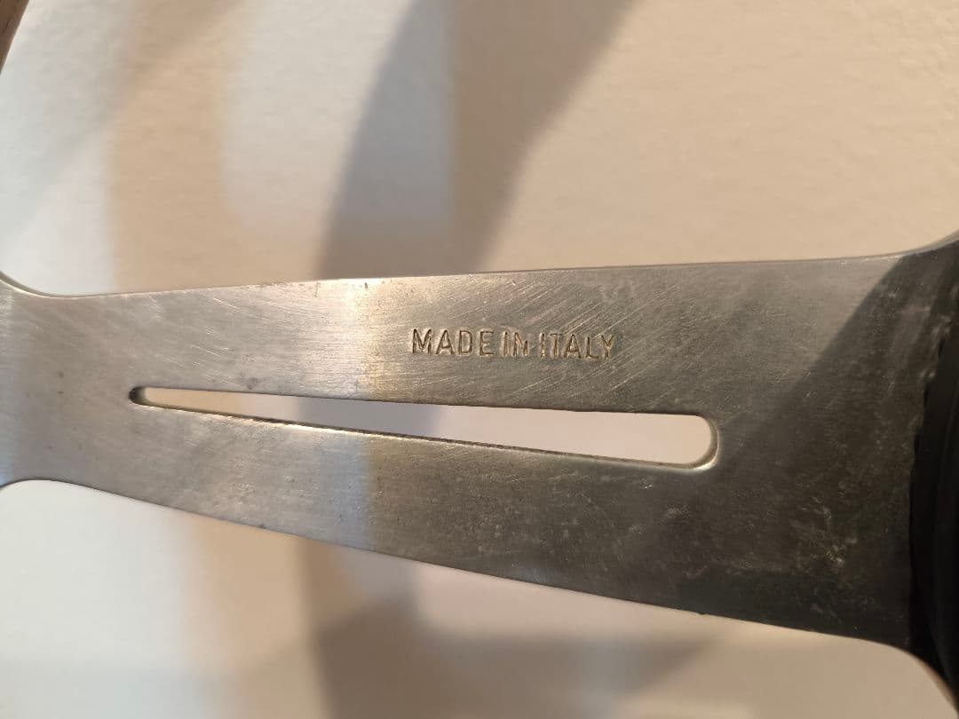 Nardi Torino （ナルディ）ステアリングホイール