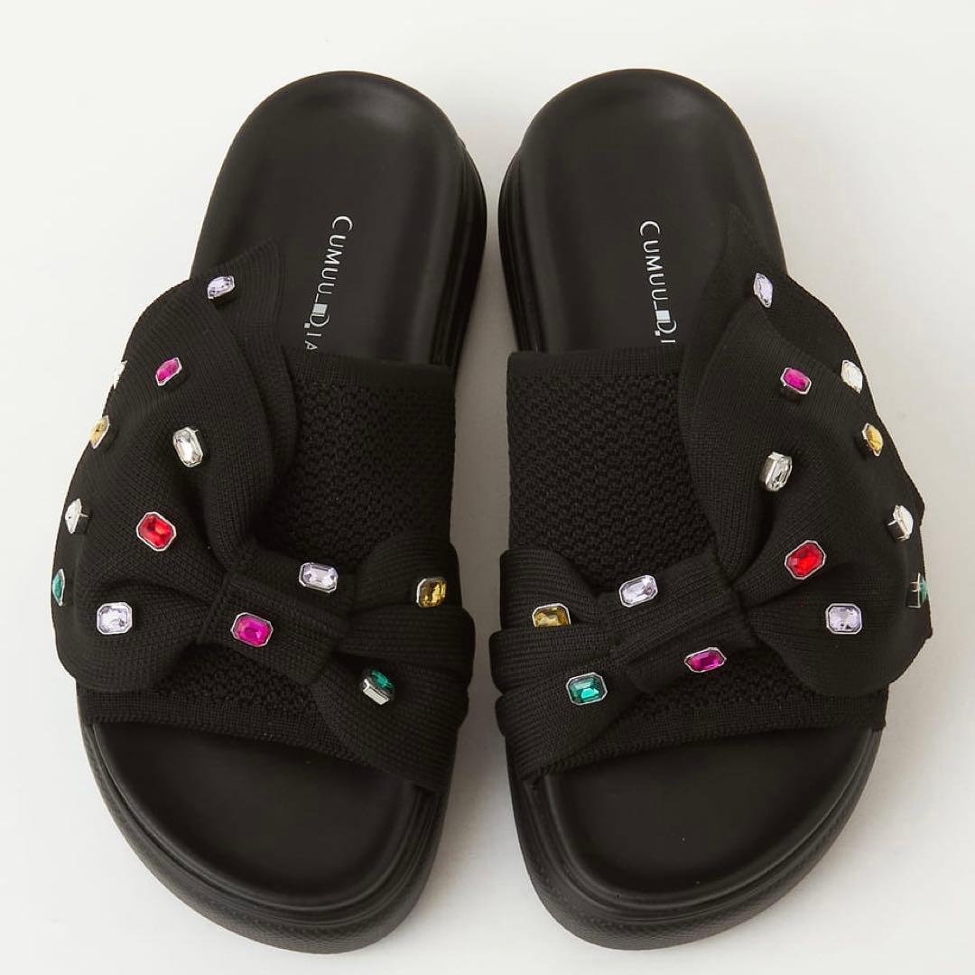 CUMUU_DIANA リボンニットサンダル クロニット/マルチビジュー L