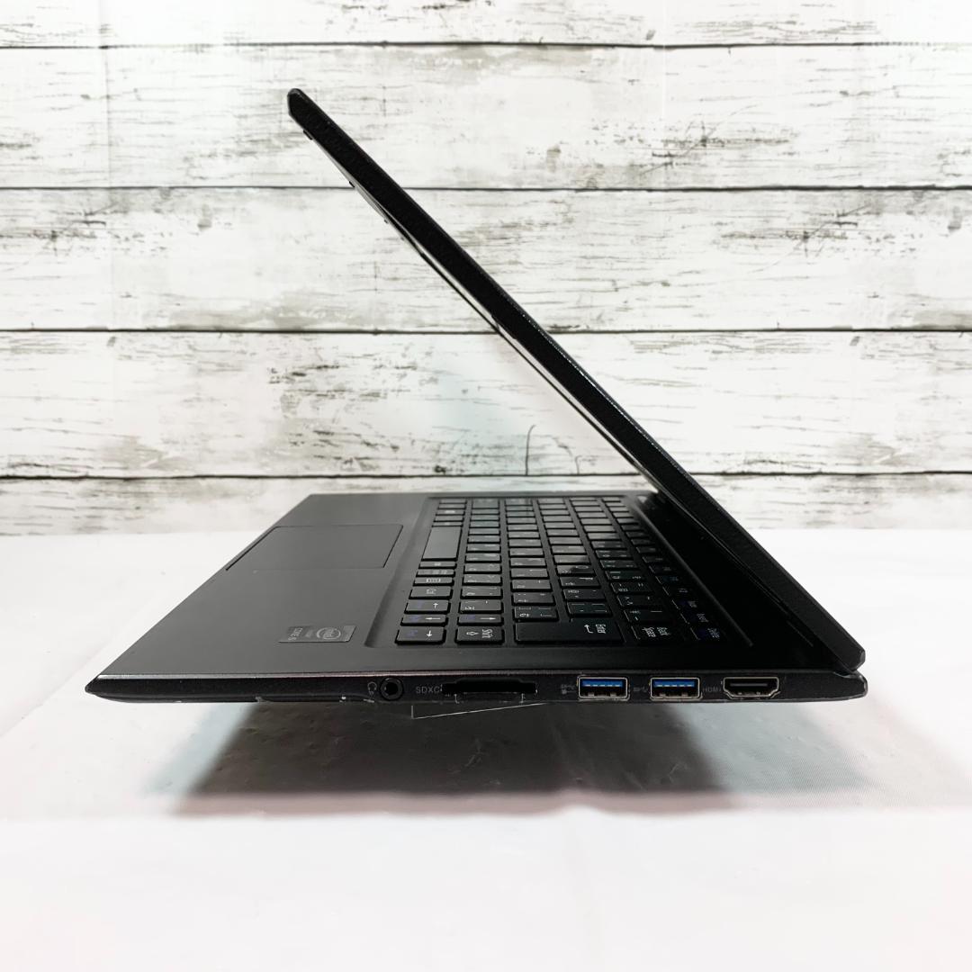 【オフィス付き】ノートパソコン　極薄／850g　Windows11／Webカメラ