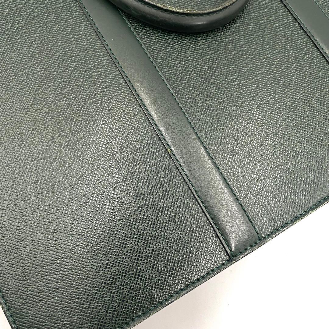 ルイヴィトン タイガ ポルトドキュマン ロザン メンズ ビジネスバッグ エピセア