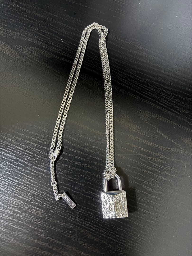 Dior ネックレス