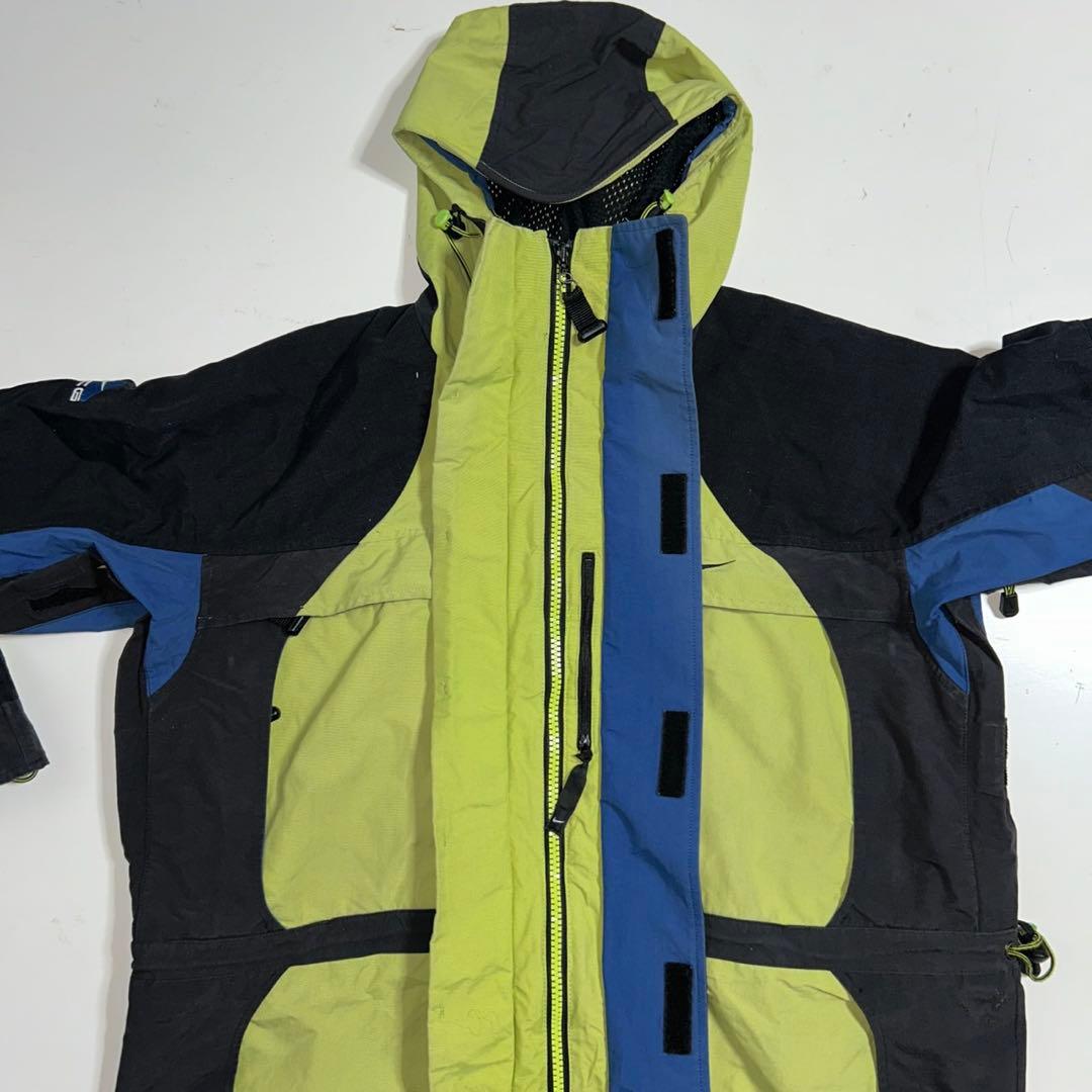 NIKE ACG STORM-FIT マウンテンジャケット