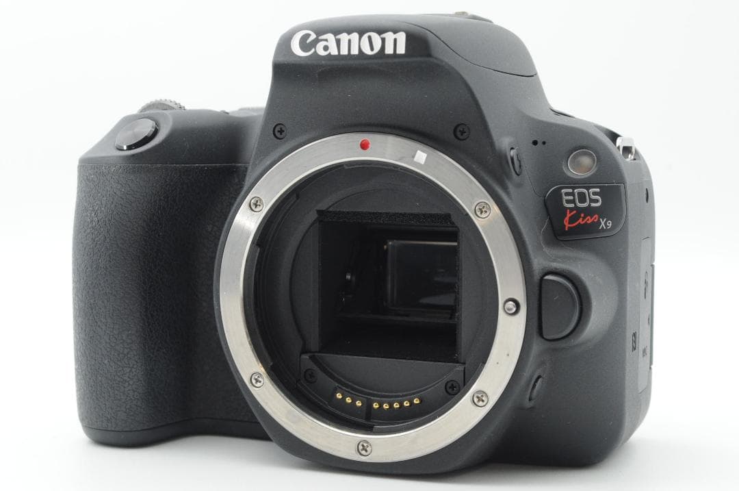 ★新品級③★年末SALE中★ Canon EOS Kiss x9 ダブルレンズ