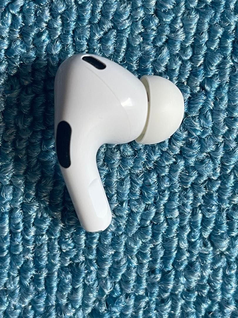 Airpods Pro 第2世代　右耳　USB-C 右イヤホン A3047