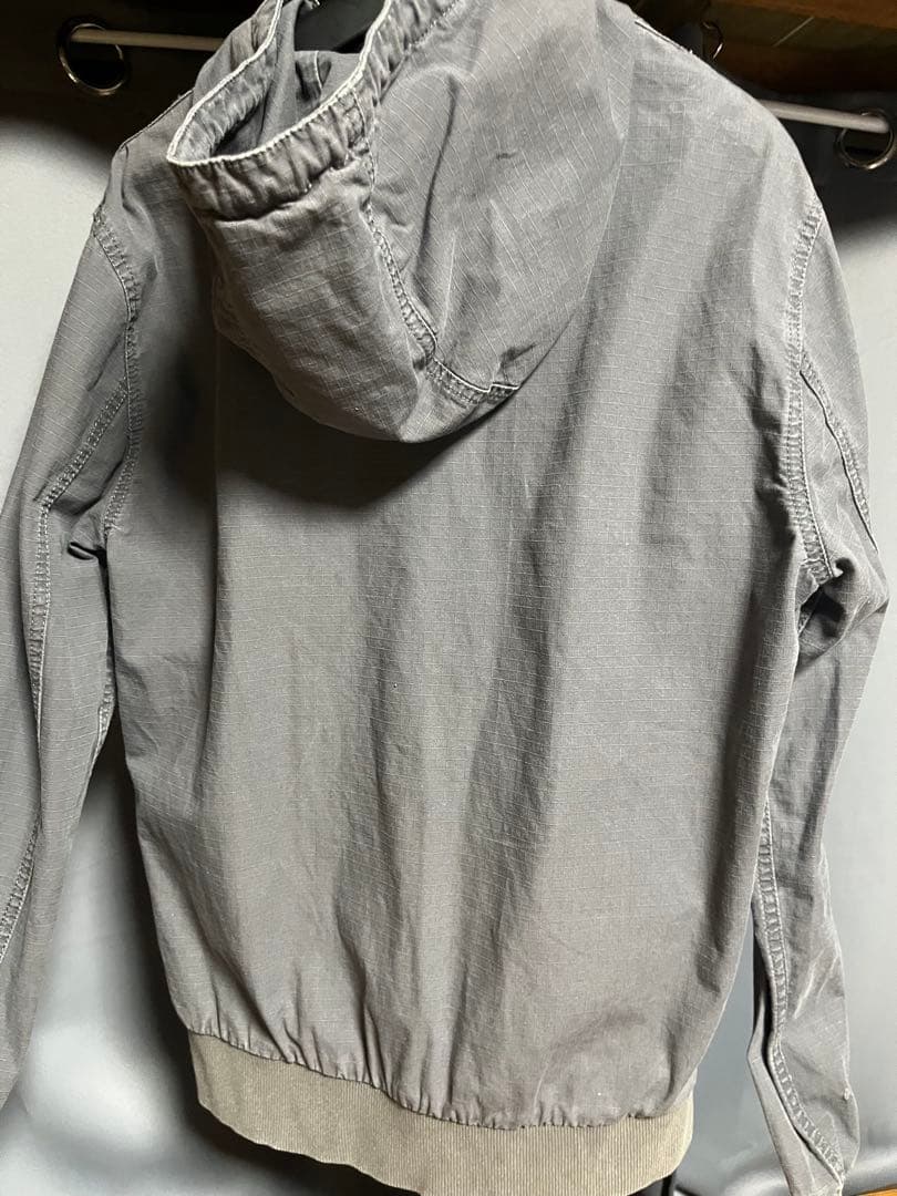 m*4様 Carhartt アクティブジャケット　グレー　Sサイズ　00s