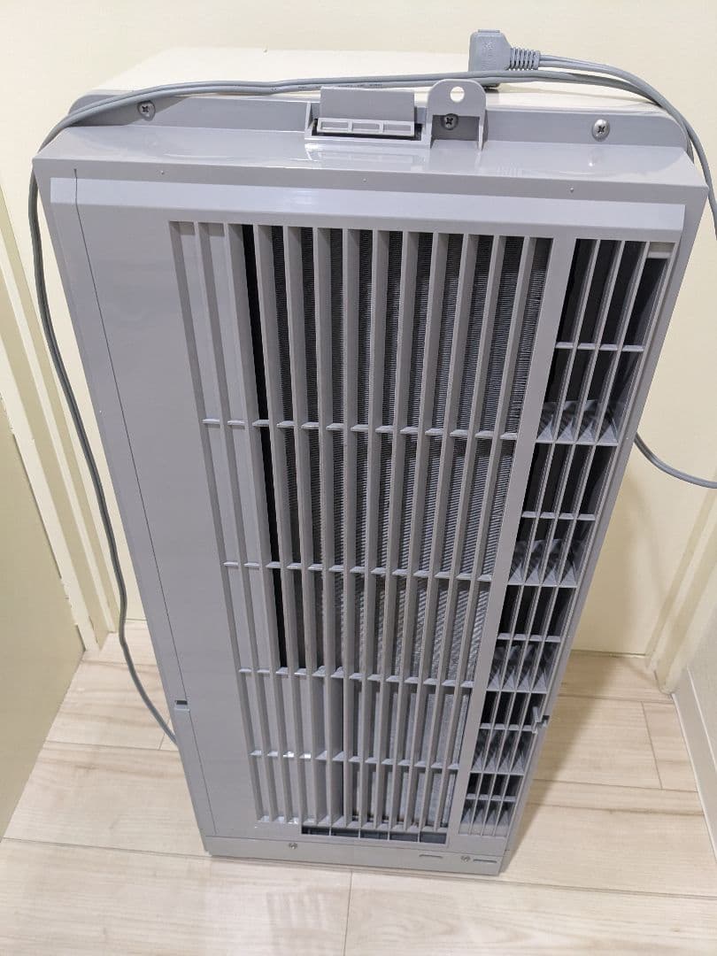 コロナ ウインドエアコン （冷房専用 ）リモコン付 CW-1618　送料込み