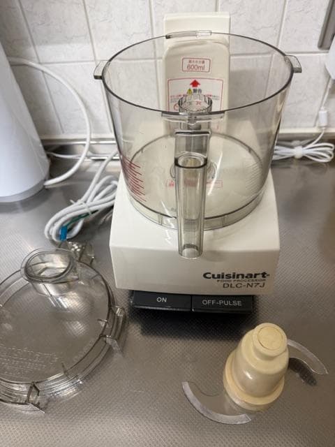 【中古】クイジナート フードプロセッサー DLC-N7J 3.0