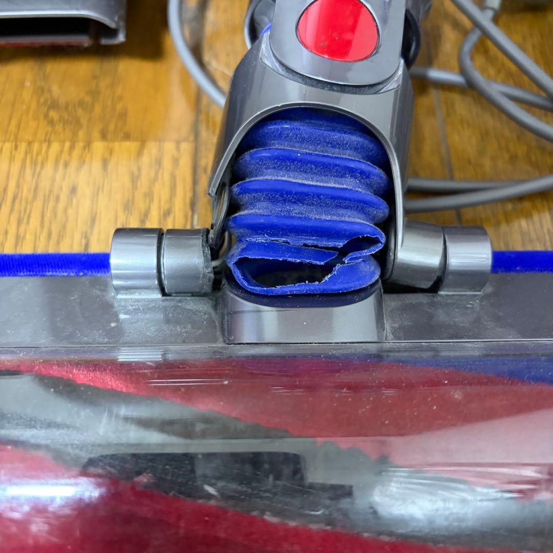Dyson V8 Slim Fluffyバッテリー難あり 訳あり
