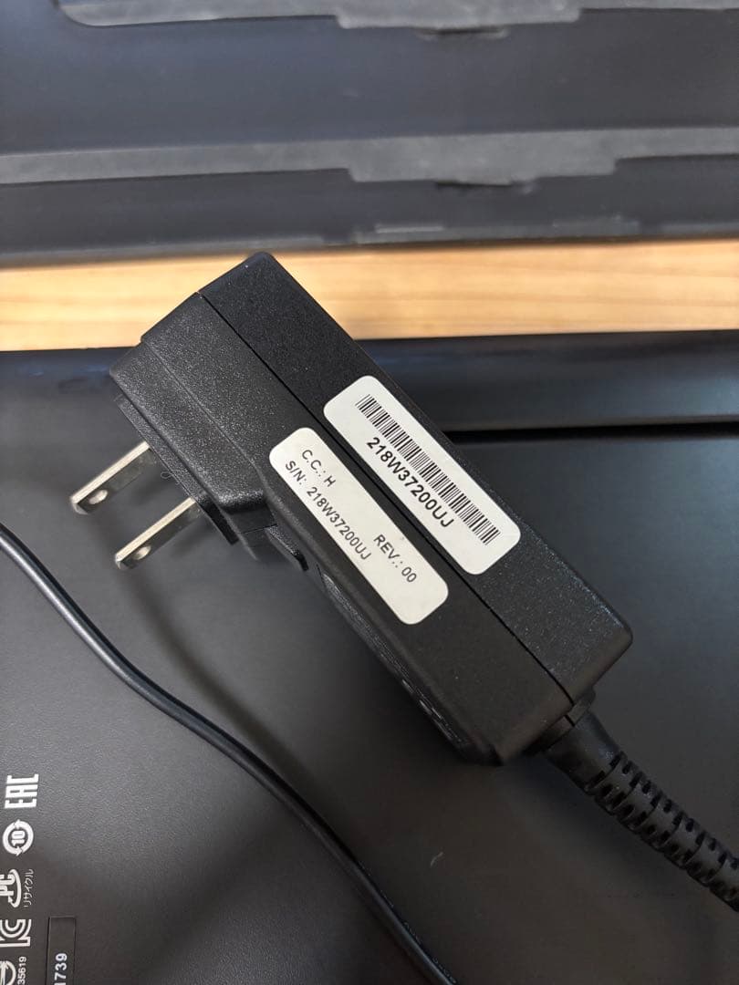 wacom Cintiq 13HD DTK-1300液晶ペンタブレット