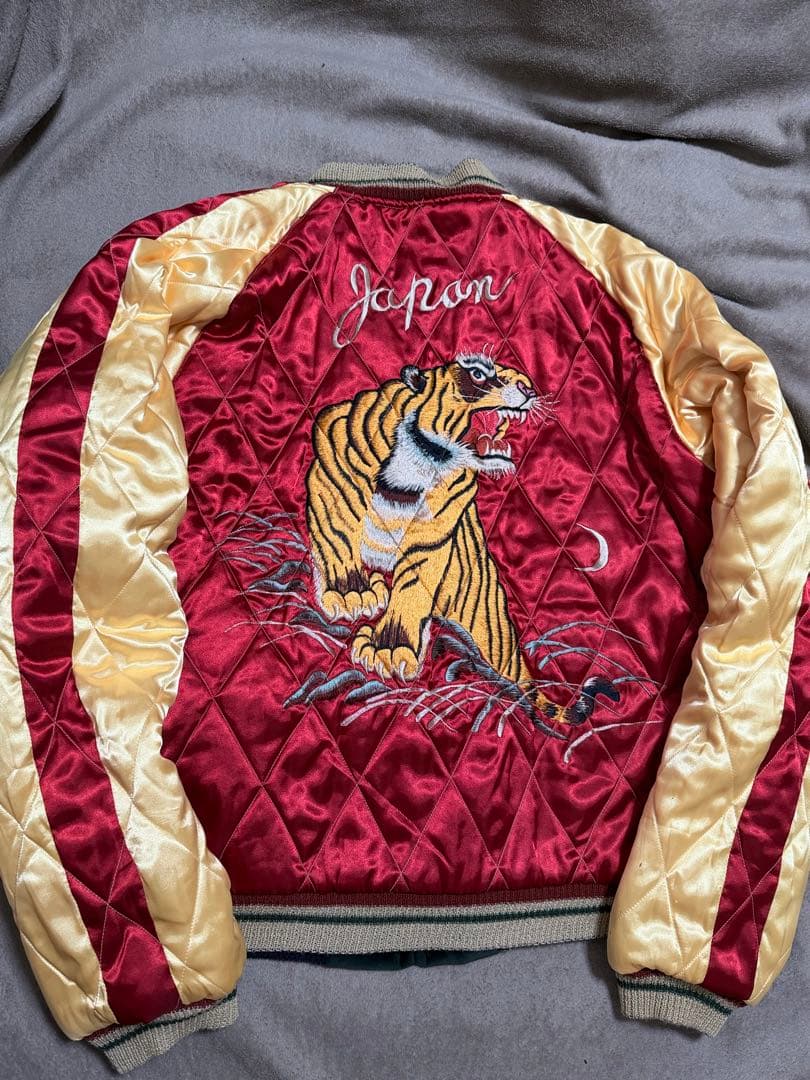 美品 ２面用 テーラー東洋 虎 アロハハワイ 日本限定スカジャン vintage