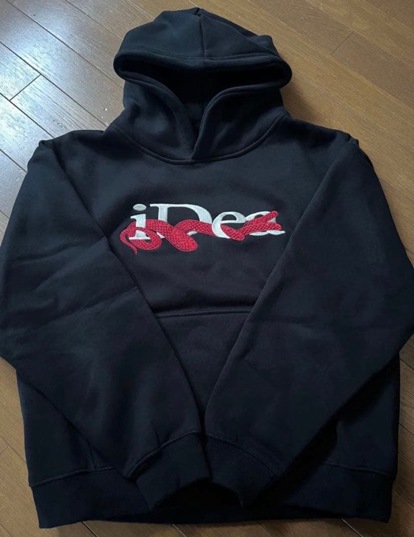 ideaswam ブラック レッド パーカーLサイズ 早い者勝ち
