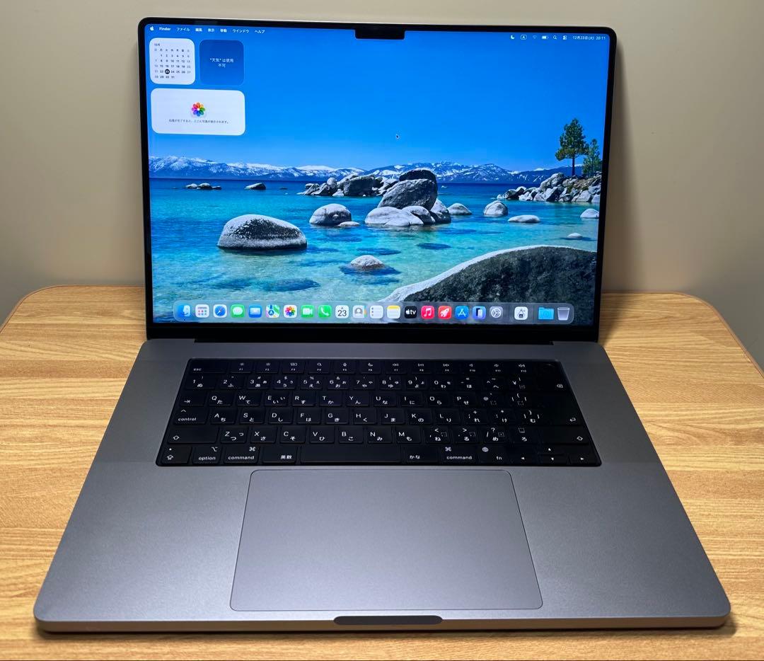 美品Macbook Pro M1 16inch,メモリ32Gb,SSD512Gb