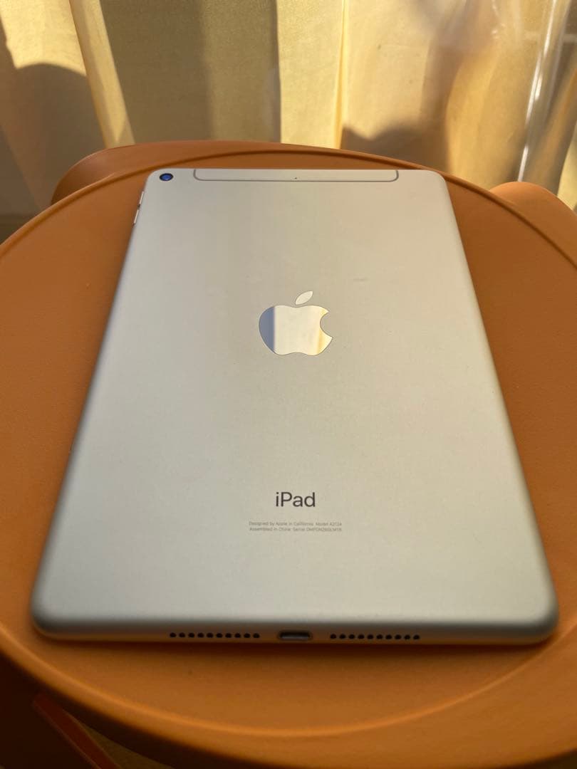 2931 美品☆バッテリー98%最良好☆iPad mini5 64GB SIM☆