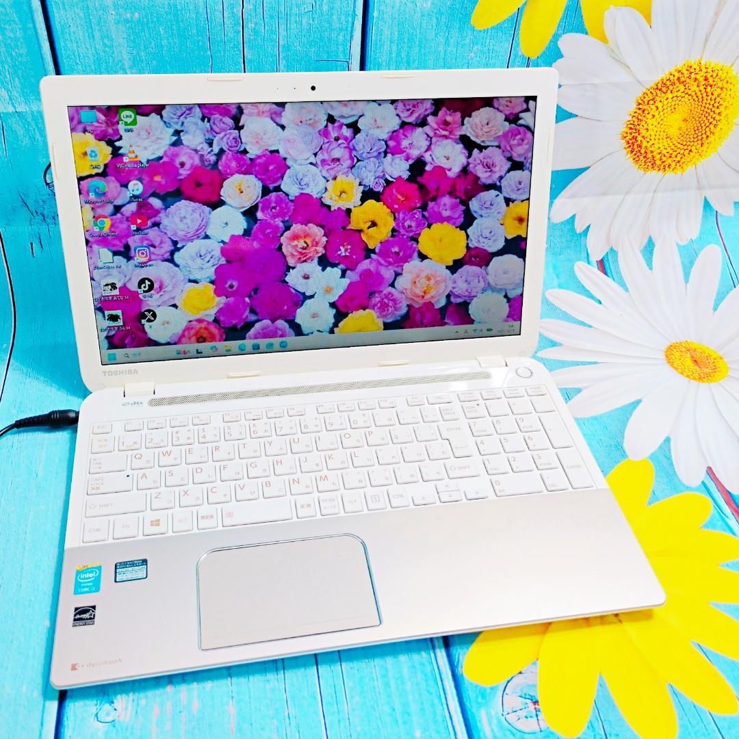 美品✨SSD240GB×i3で快適♪初心者女性向け 設定済ノートPC Win11