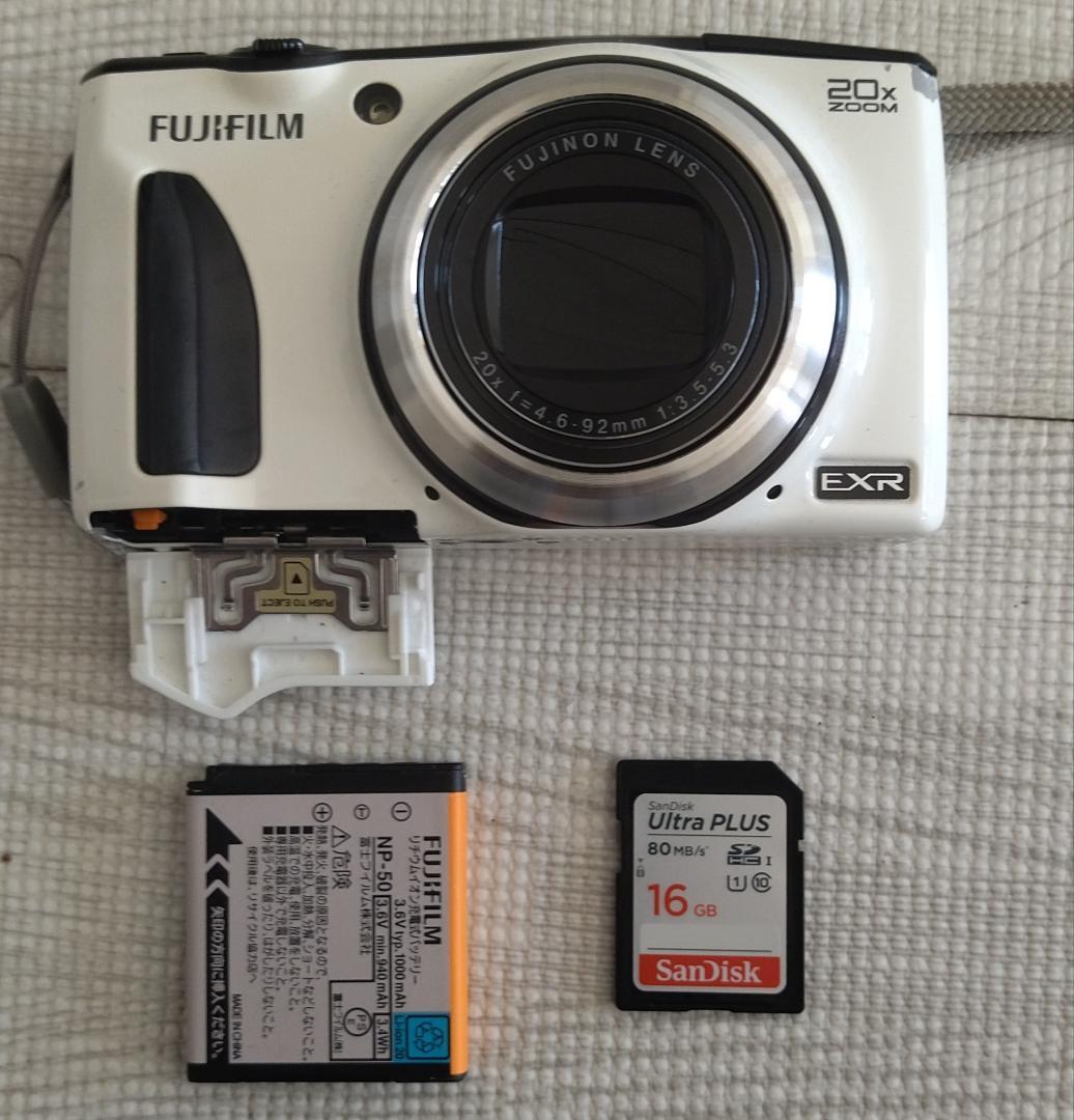 FUJIFILM デジタルカメラ F1000EXR ホワイト