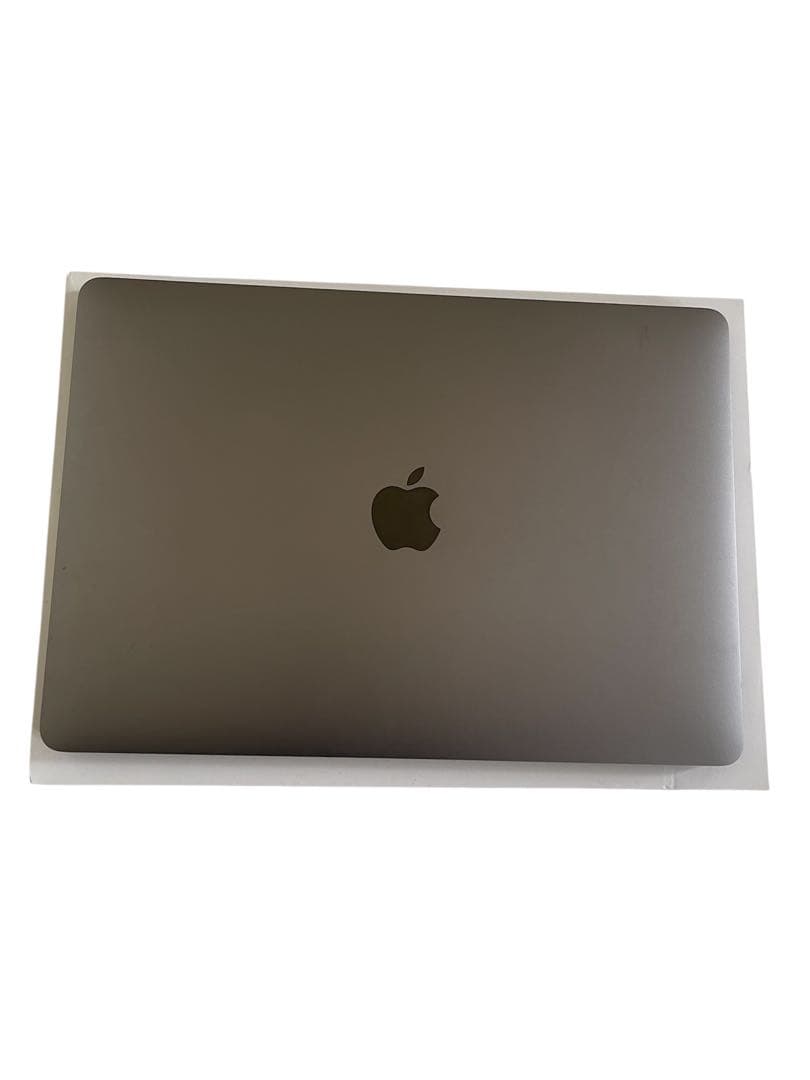 MacBook Pro 2017 13インチ 16GB/128GB 箱付き
