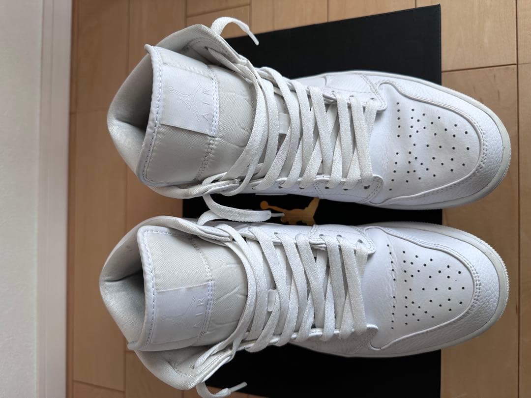Nike Air Jordan 1 Mid ホワイト