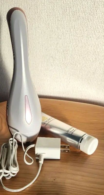 Jエステ　ems 美顔器