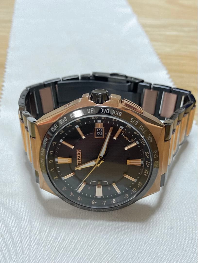 年末セール！美品！限定品！シチズン アテッサ アクトライン CB0215-77E