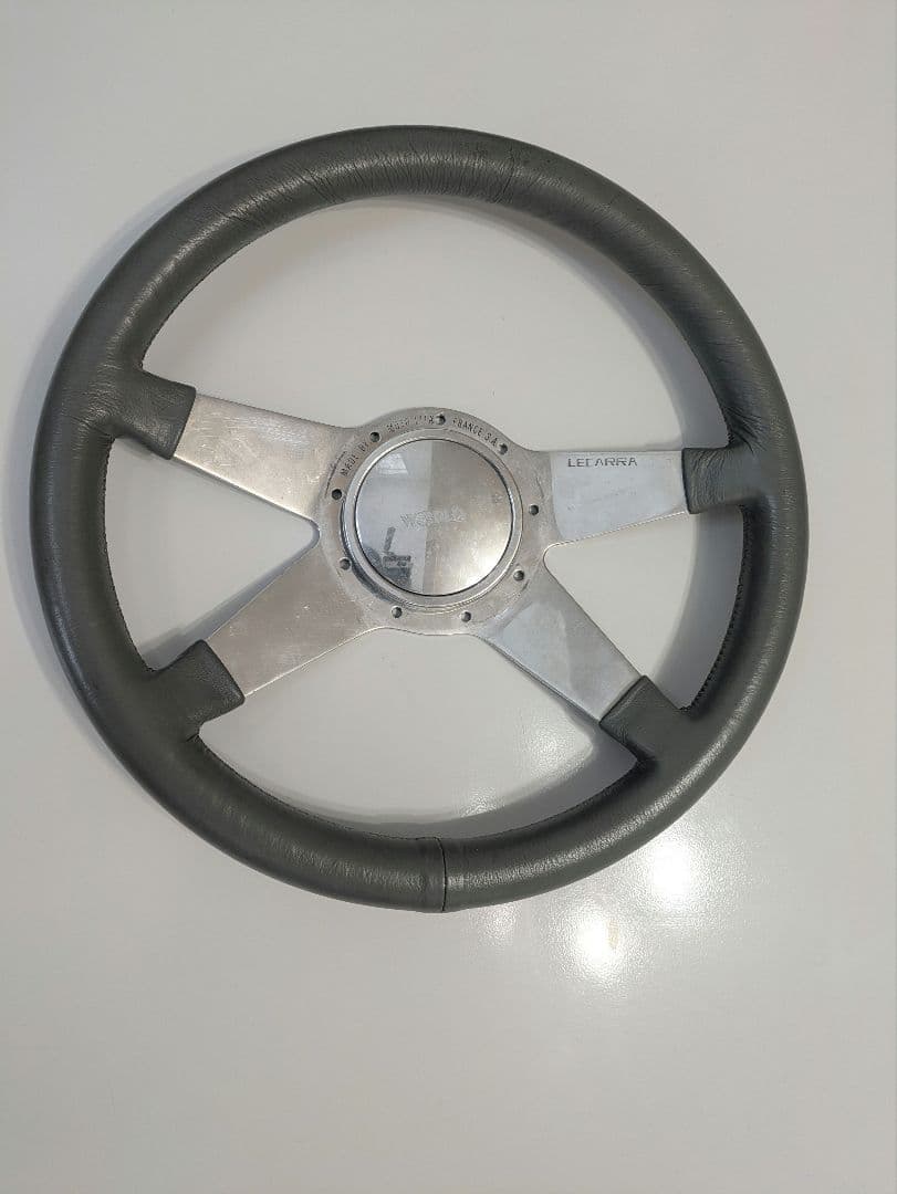 レカラステアリング