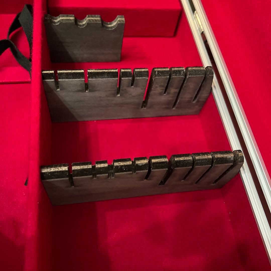 包丁ケース　ナイフケース　ジェラルミン製　10丁入り