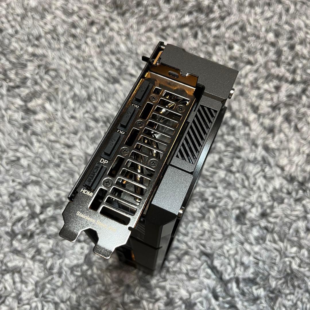 グラフィックボード・グラボ・ビデオカード TUF-RX9070XT-O16G-GAMING