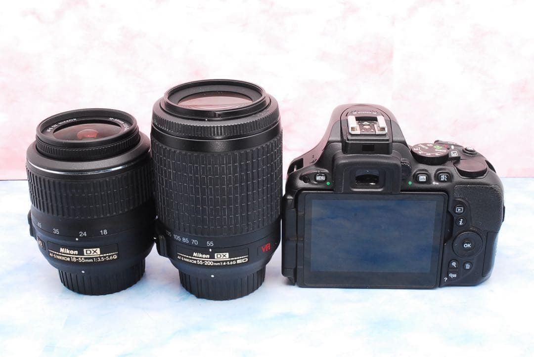 Nikon D5500☆一眼レフカメラ☆お得なWレンズ☆Wi-Fi＆S数少