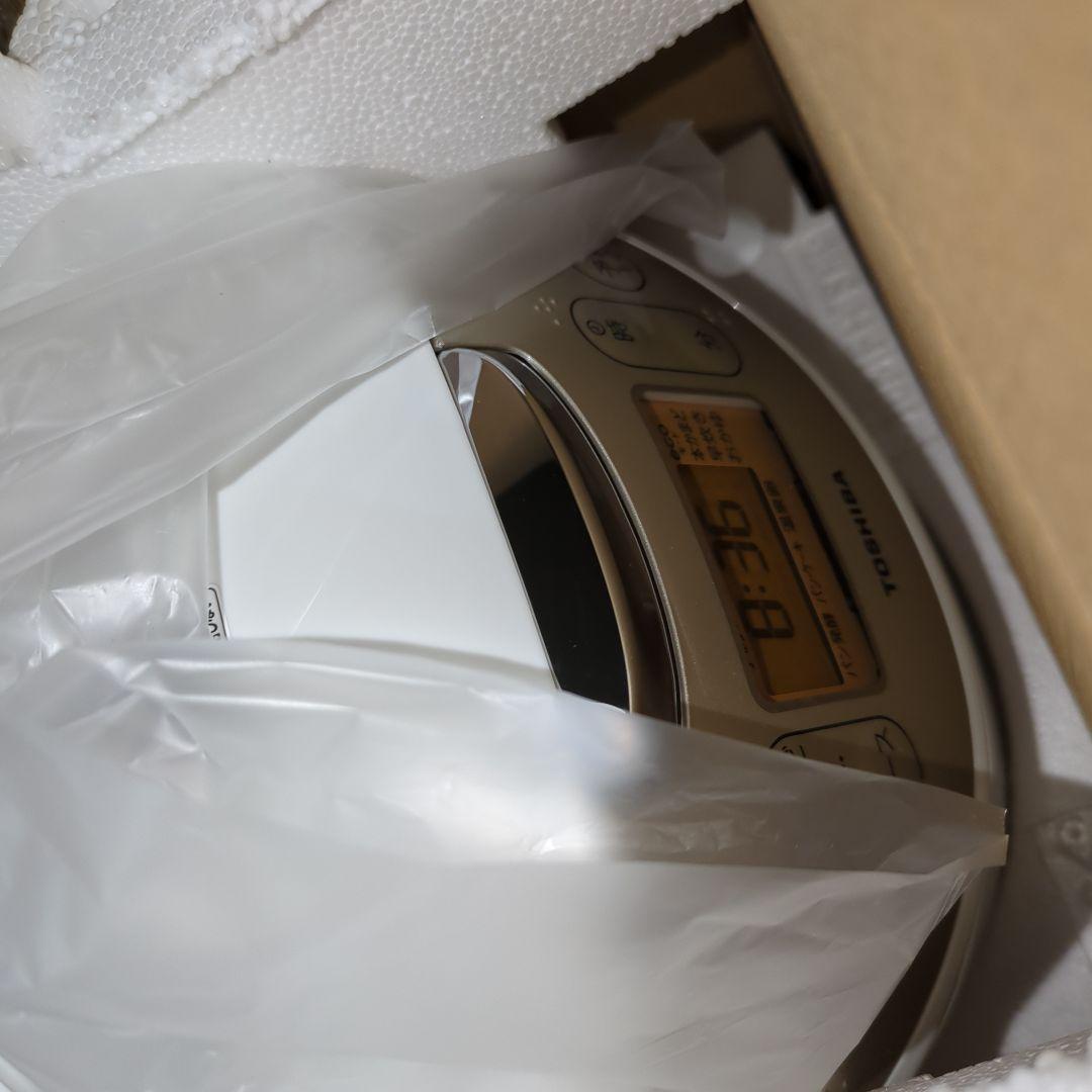 【新品未使用】TOSHIBA RC-10MSH 炊飯器 1.0L ホワイト