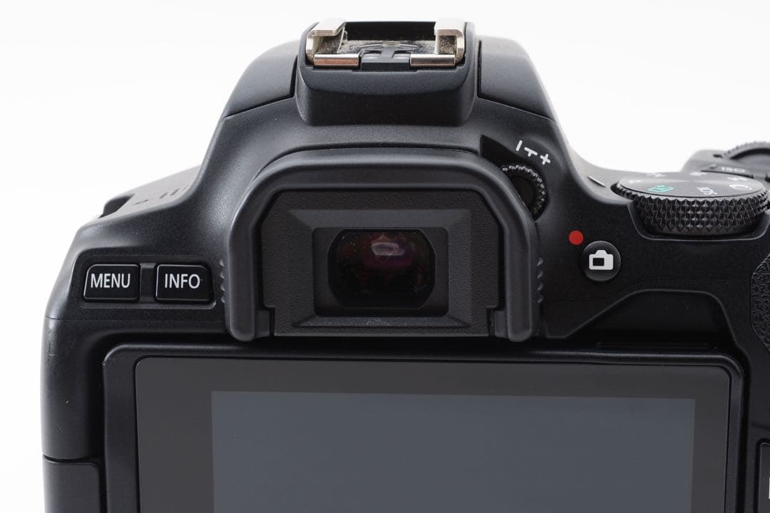 ☆保証付☆デジタル一眼レフカメラ Canon EOS Kiss X10☆