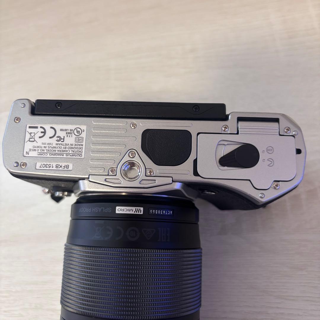 オリンパス OM-D em-5 mark ⅱ 【シャッター回数約1600回】